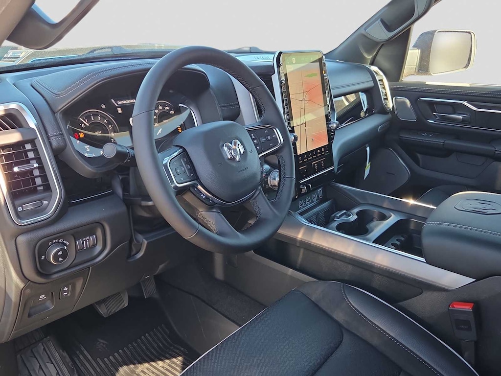 New 2026 Ram 1500 LARAMIE CREW CAB 4X4 5'7 BOX Pickup