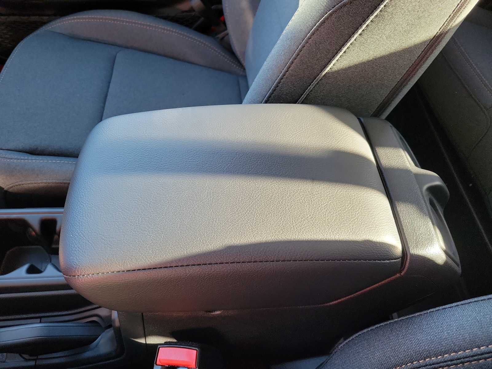 Thumbnail: 2026 Jeep Gladiator - 16