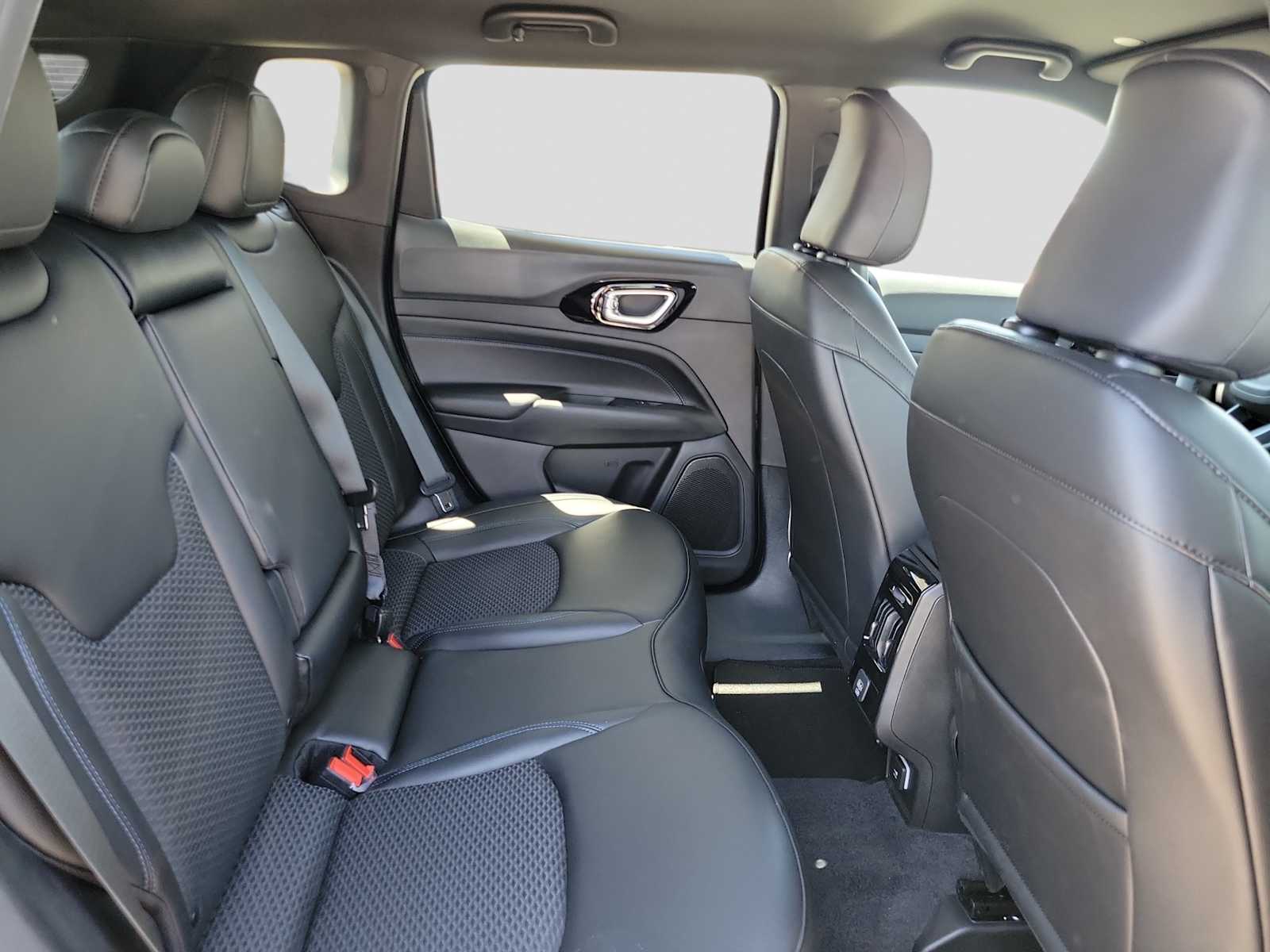 Thumbnail: 2026 Jeep Compass - 13