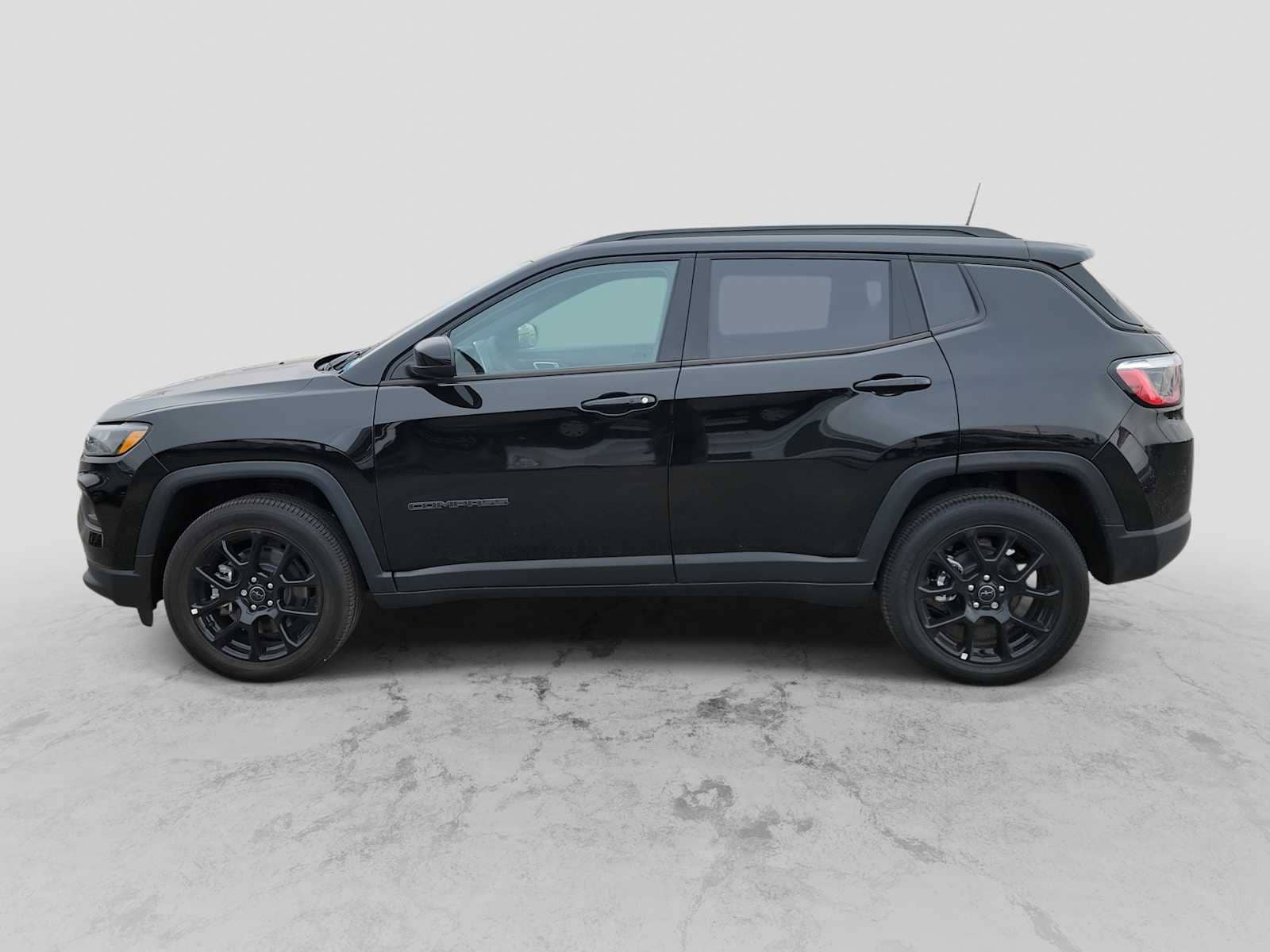 Thumbnail: 2026 Jeep Compass - 3