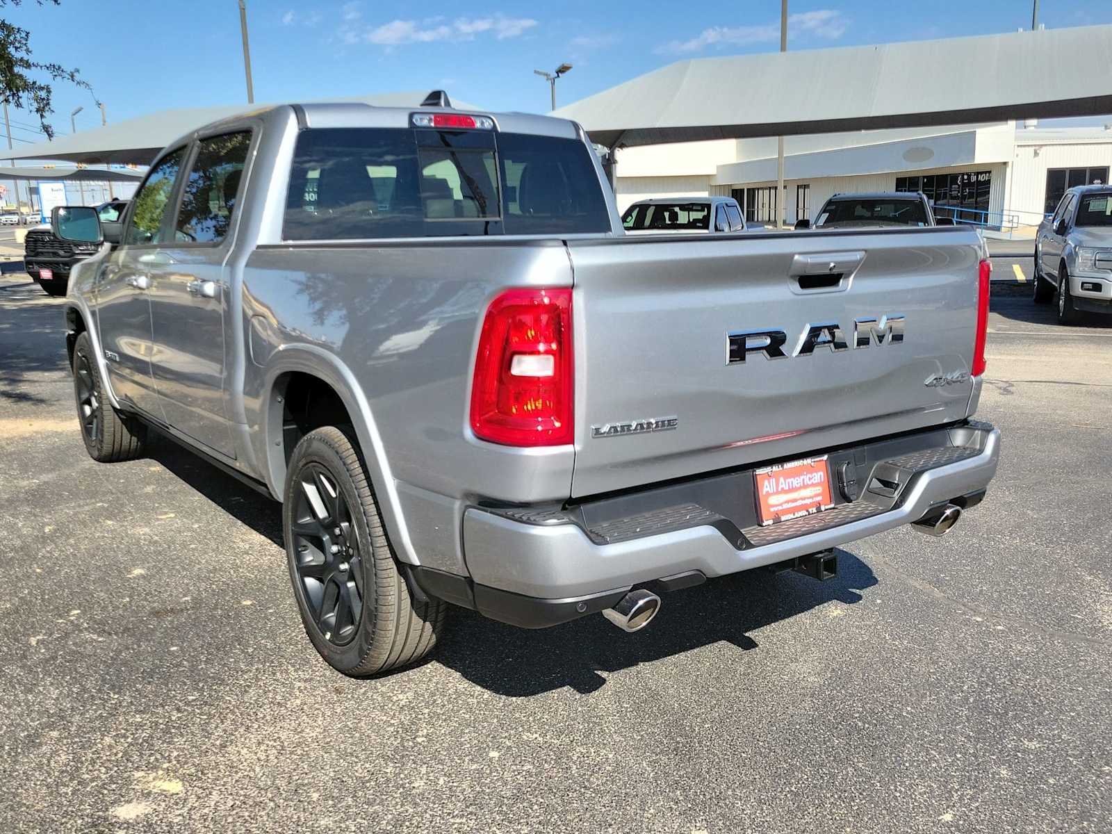 Thumbnail: 2026 RAM 1500 - 4