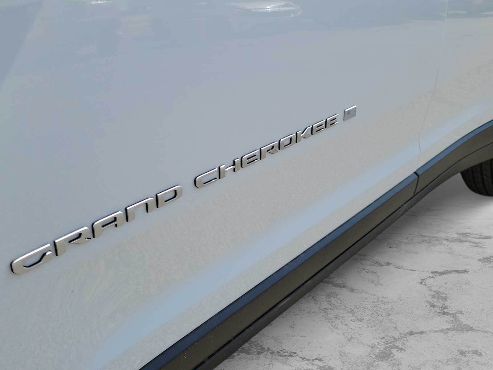 Thumbnail: 2026 Jeep Grand Cherokee - 7