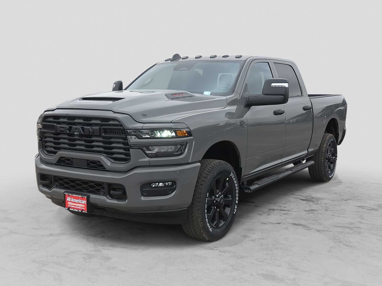 2027 Ram 2500 TRADESMAN CREW CAB 4X4 Pickup