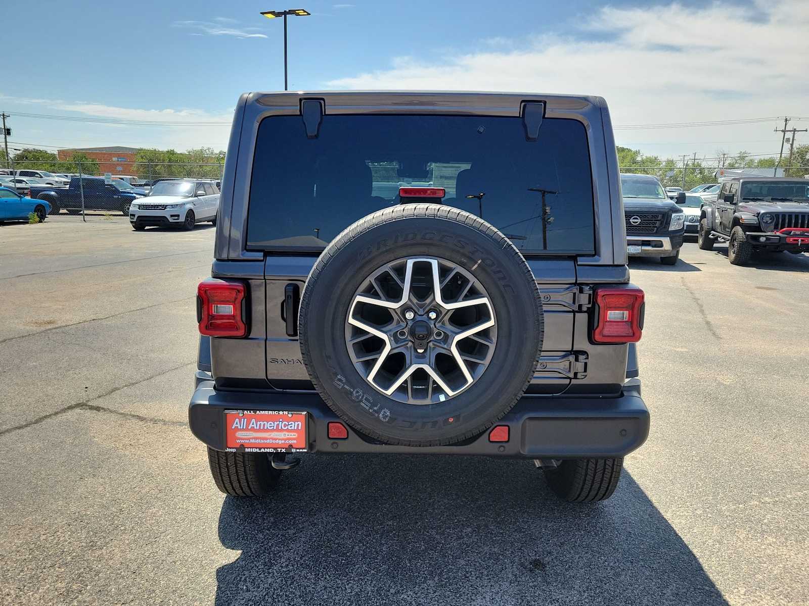 Thumbnail: 2026 Jeep Wrangler - 5