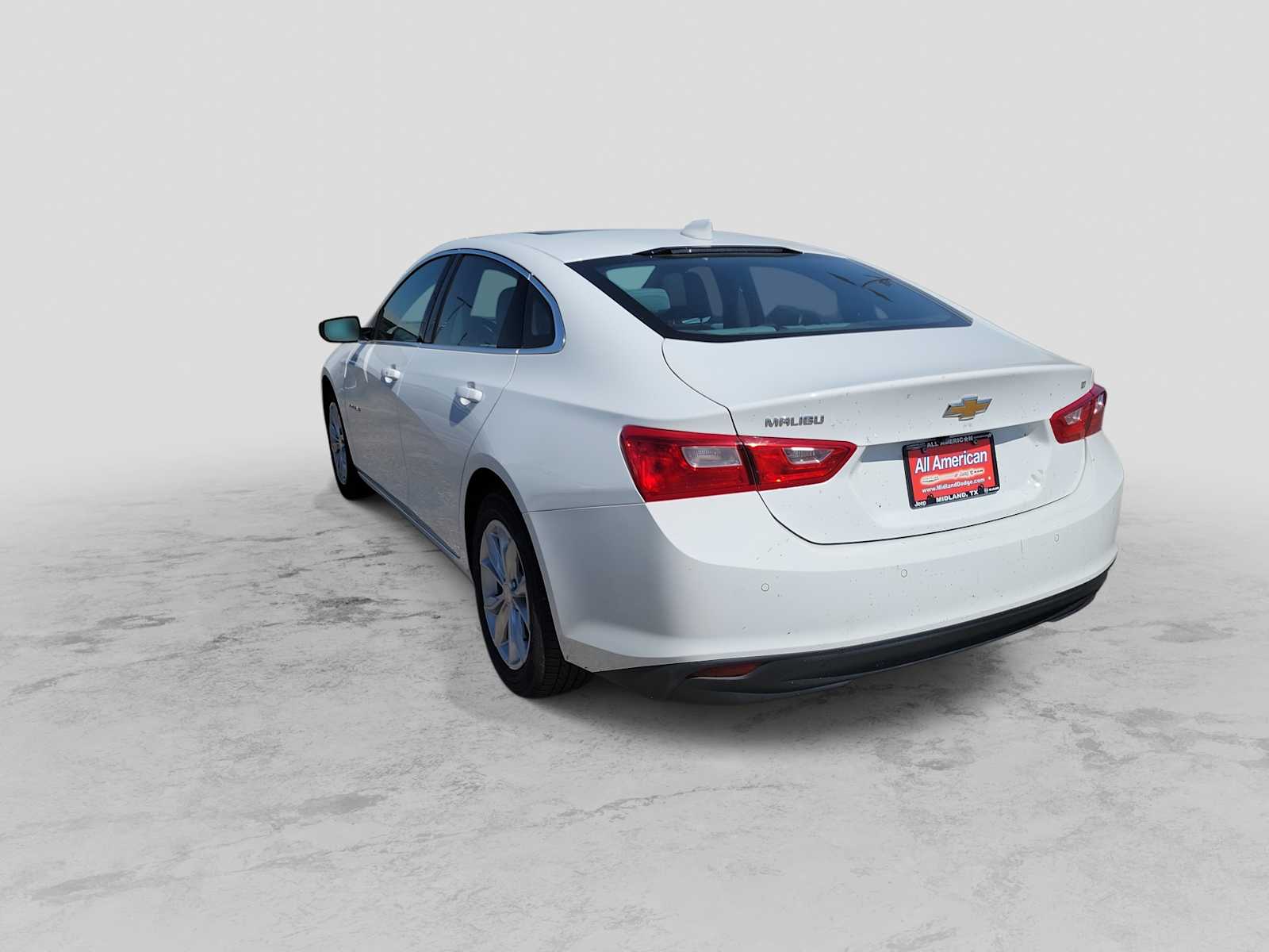 Thumbnail: 2024 Chevrolet Malibu - 4