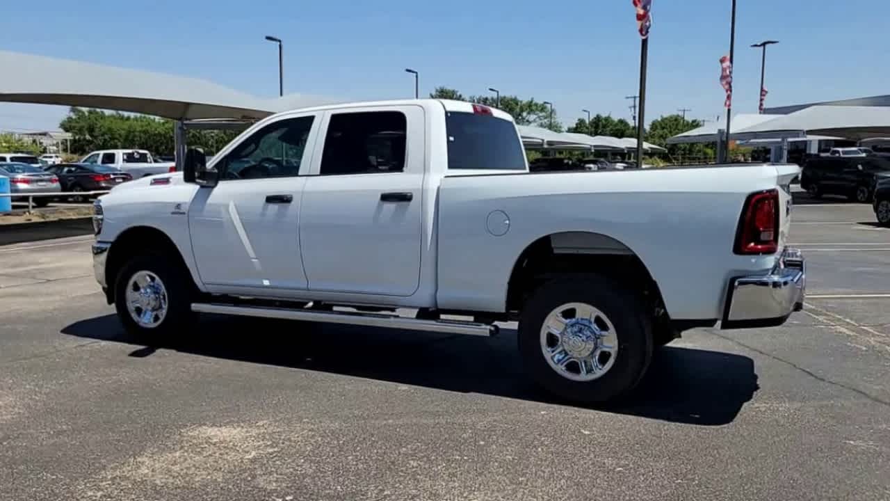 2025 RAM 2500 Tradesman - Photo 6