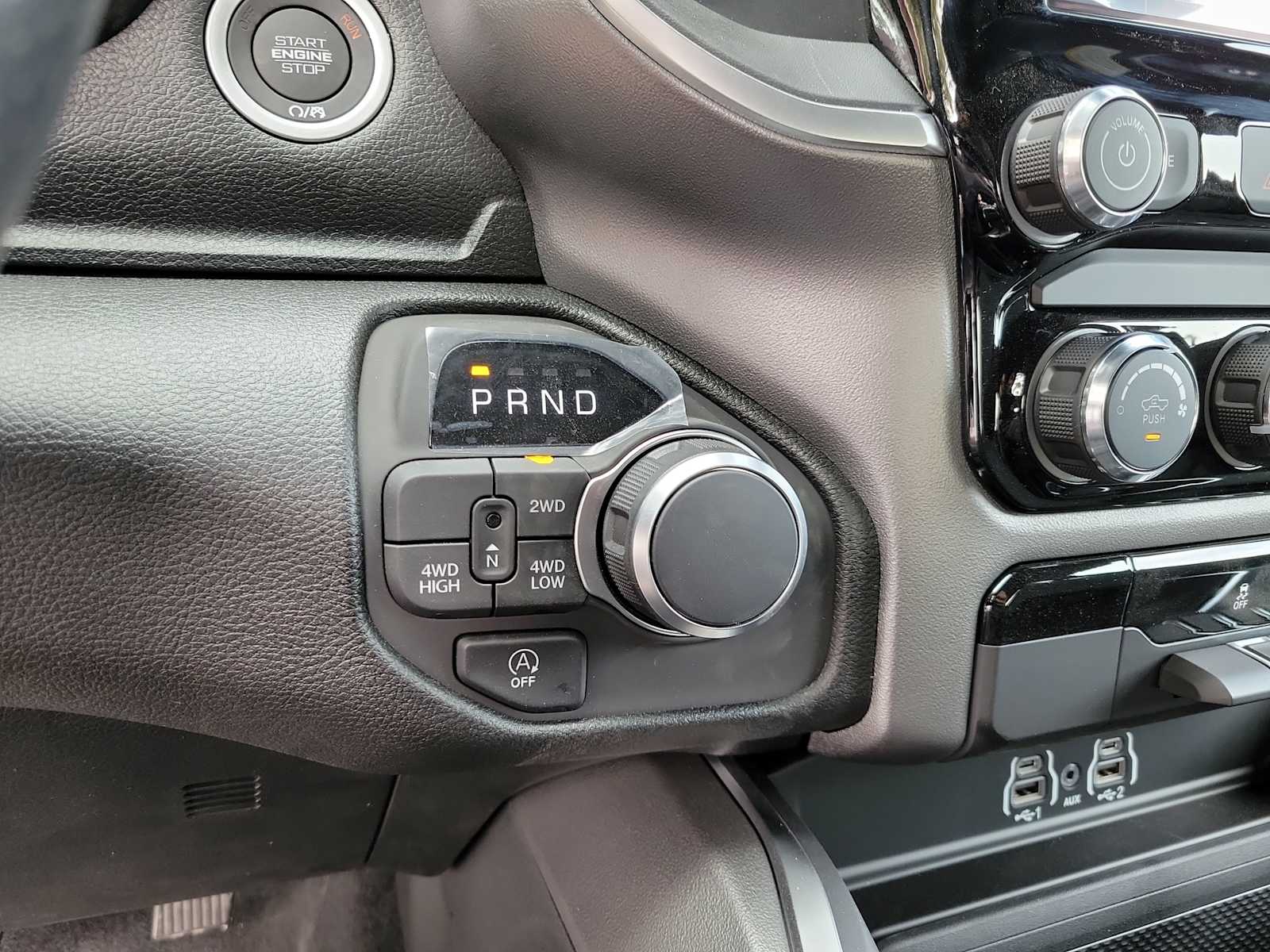 Thumbnail: 2026 RAM 1500 - 17