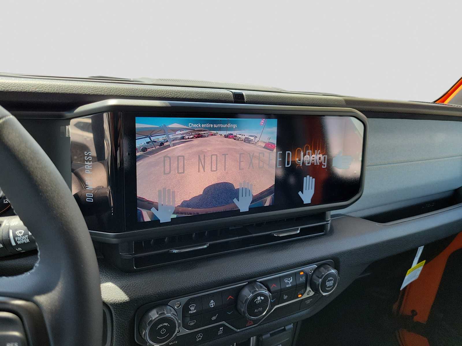 Thumbnail: 2025 Jeep Wrangler - 20