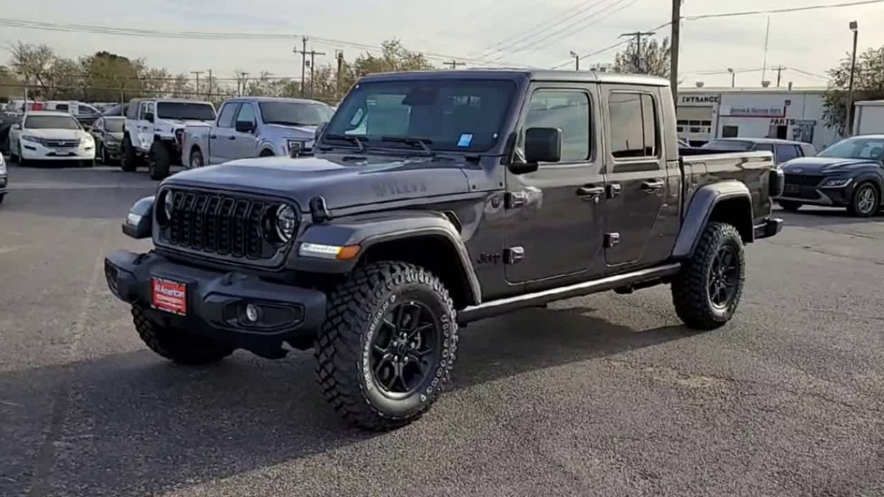 Thumbnail: 2026 Jeep Gladiator - 3