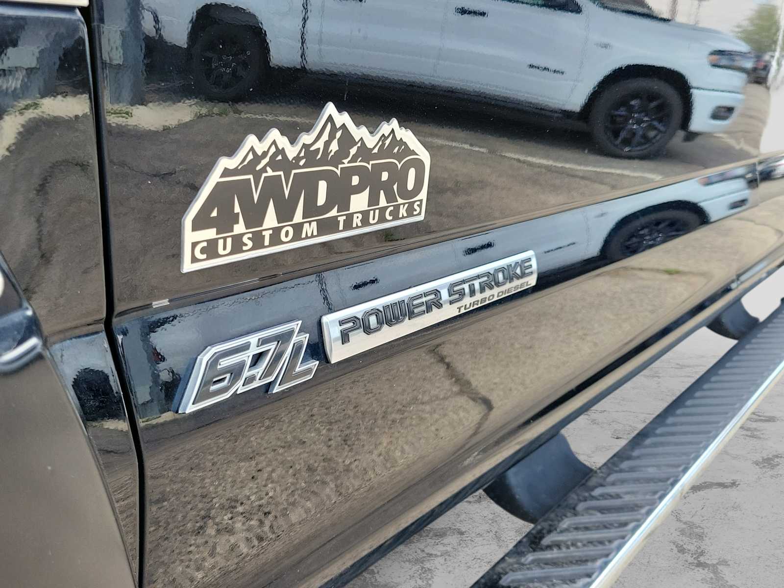 Thumbnail: 2017 Ford F-250 - 5