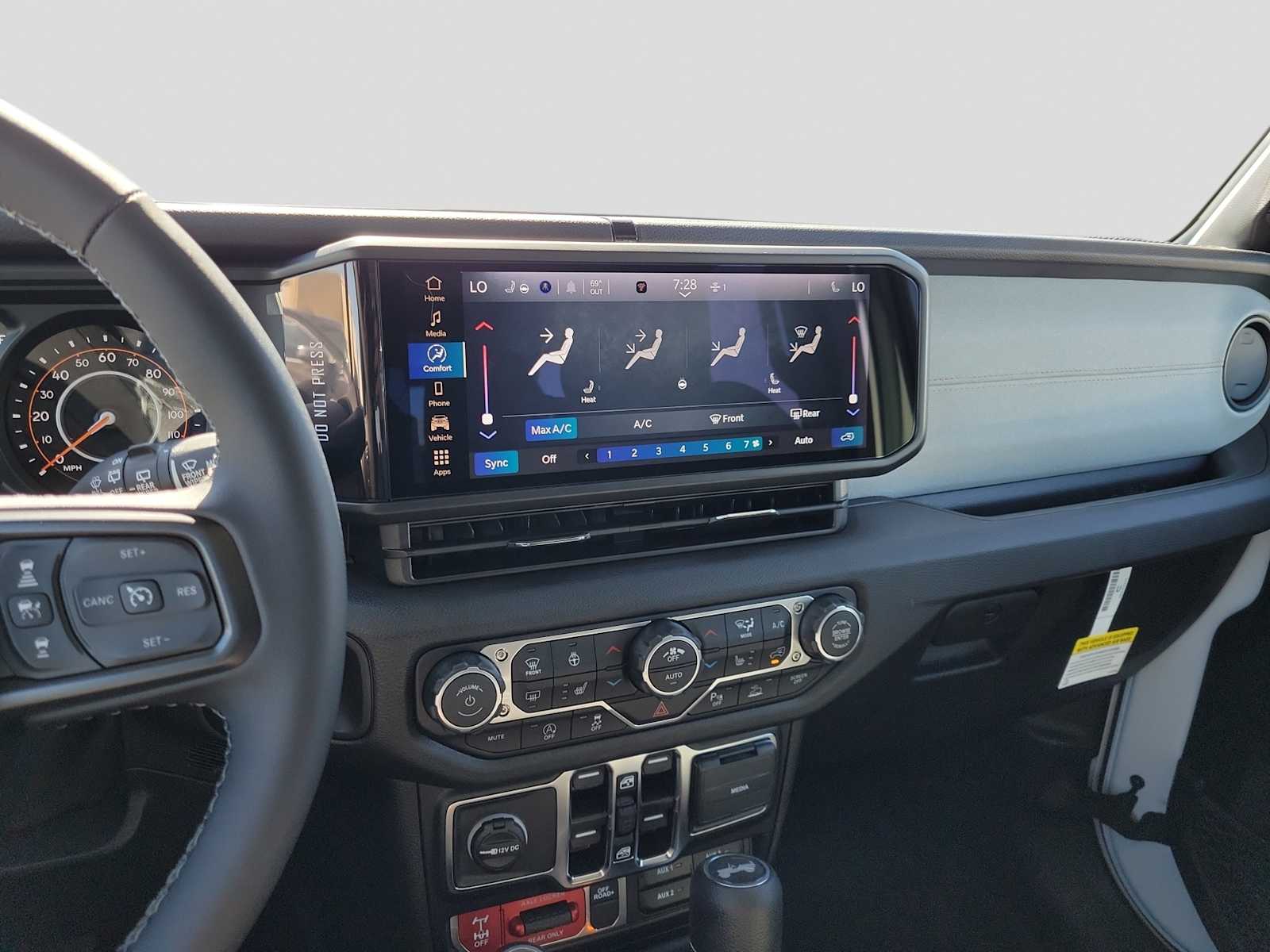 Thumbnail: 2026 Jeep Wrangler - 21