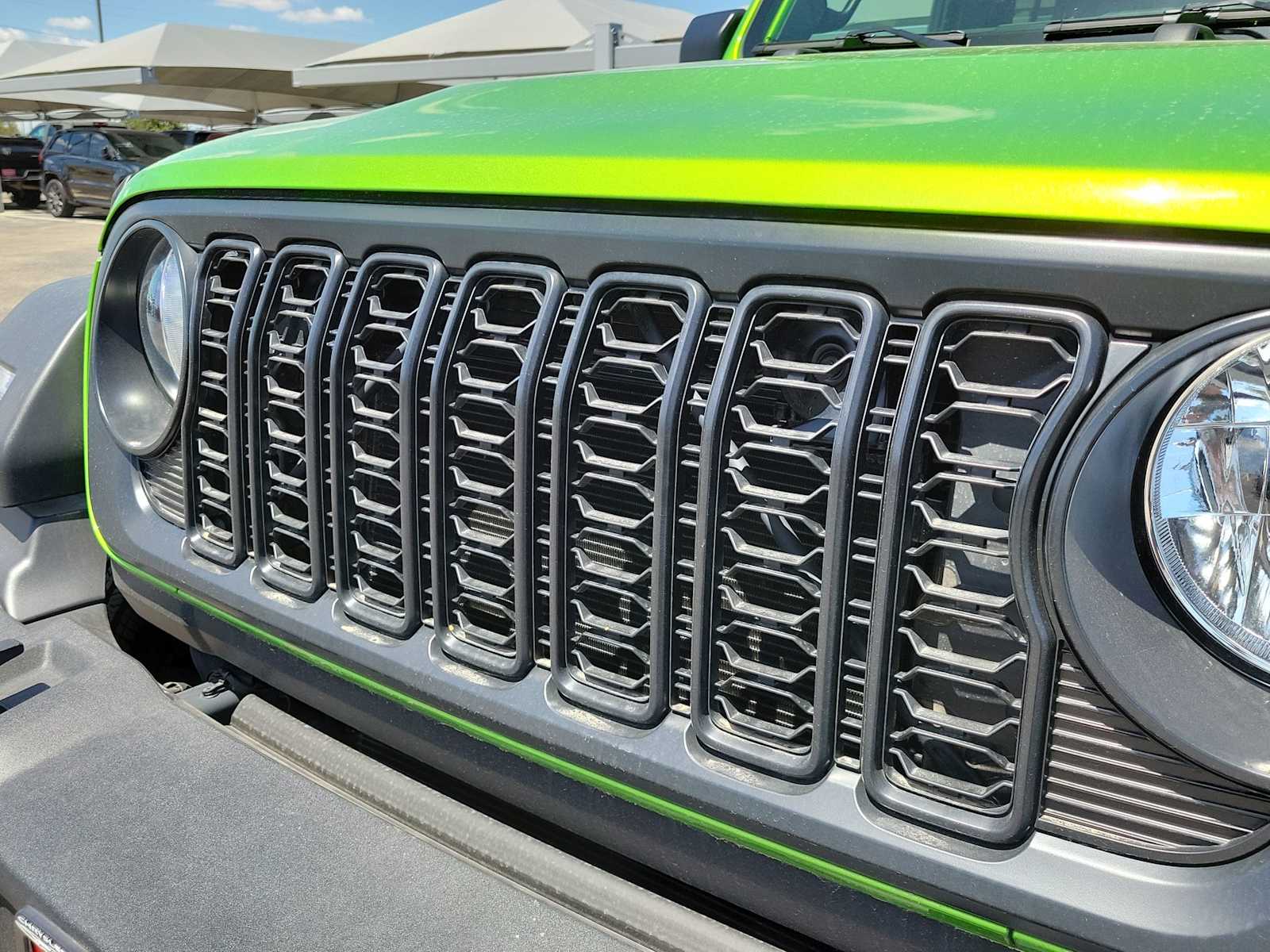 Thumbnail: 2025 Jeep Wrangler - 9