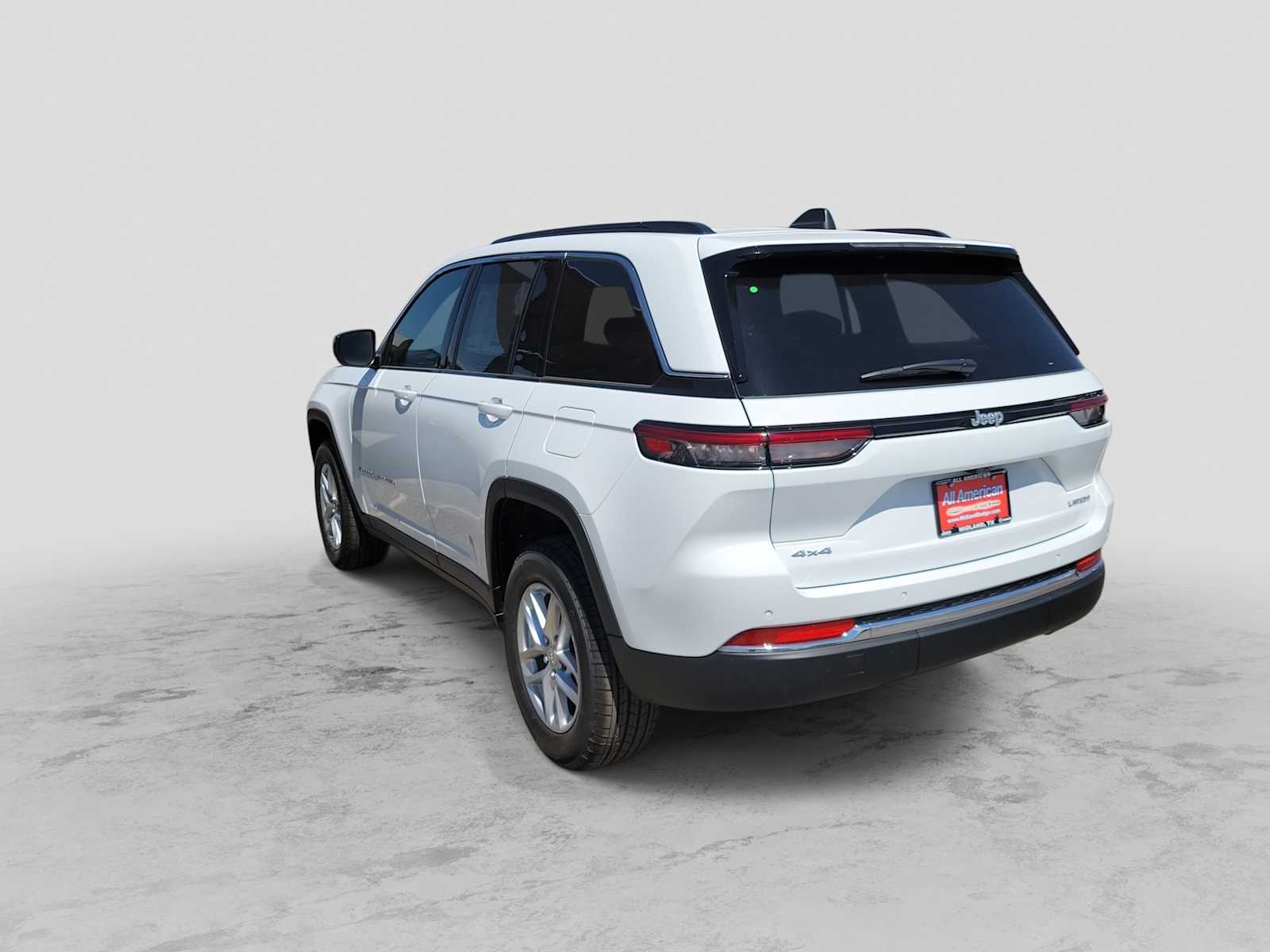 Thumbnail: 2026 Jeep Grand Cherokee - 4