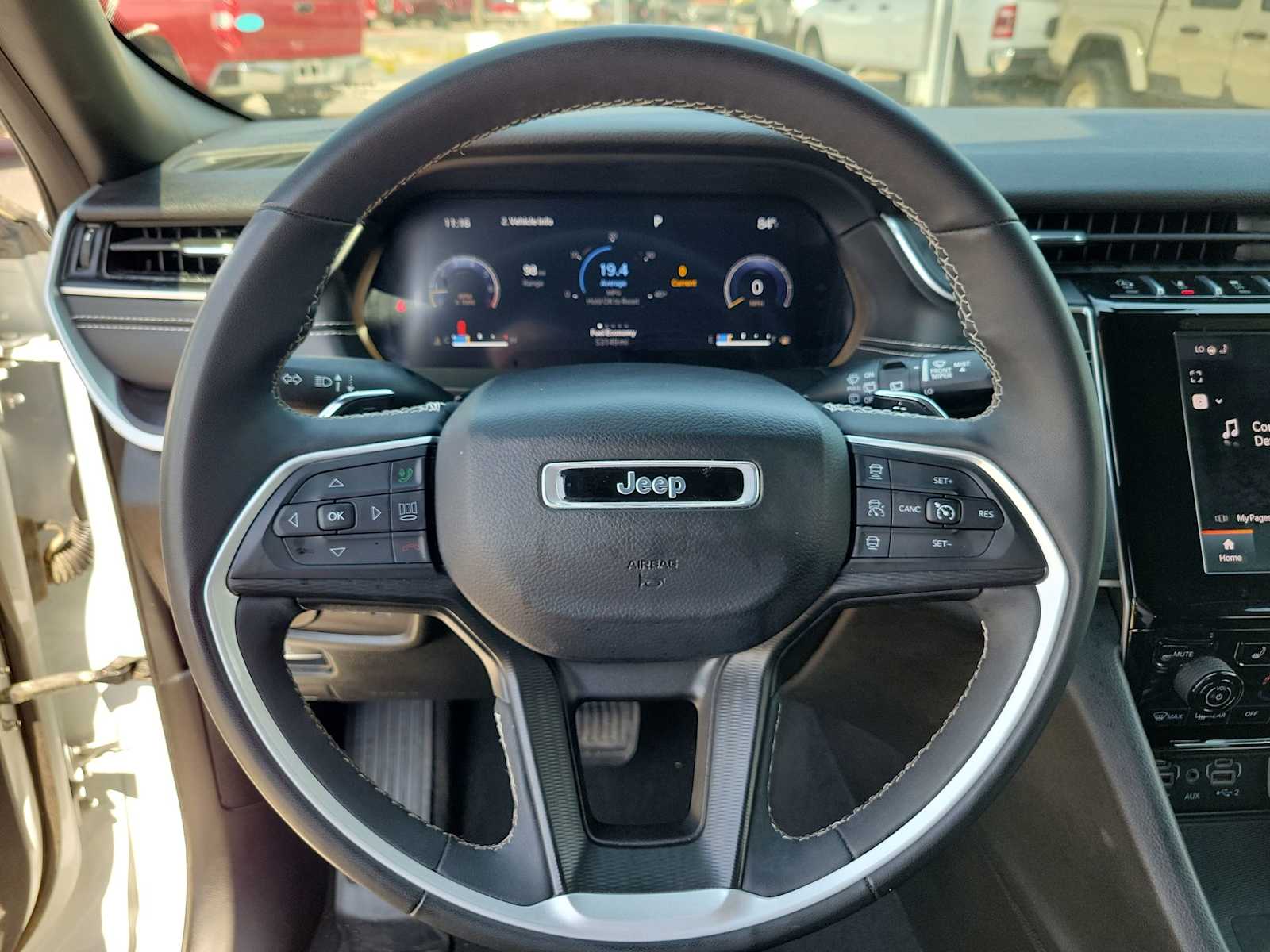 Thumbnail: 2023 Jeep Grand Cherokee L - 15