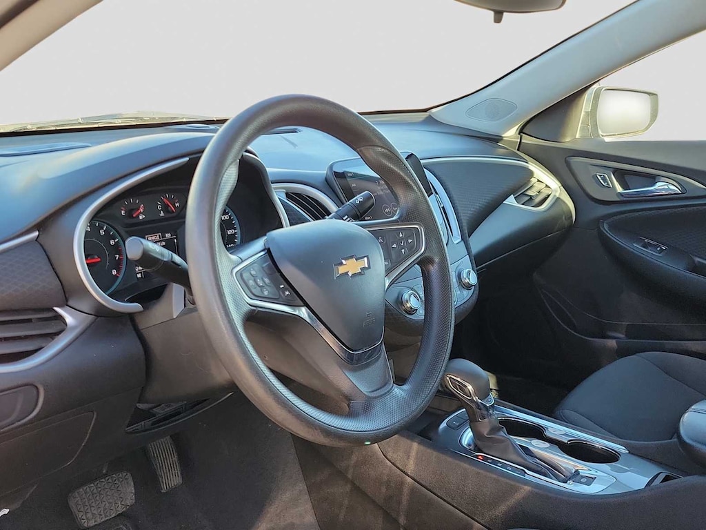Used 2024 Chevrolet Malibu 1LT Sedan