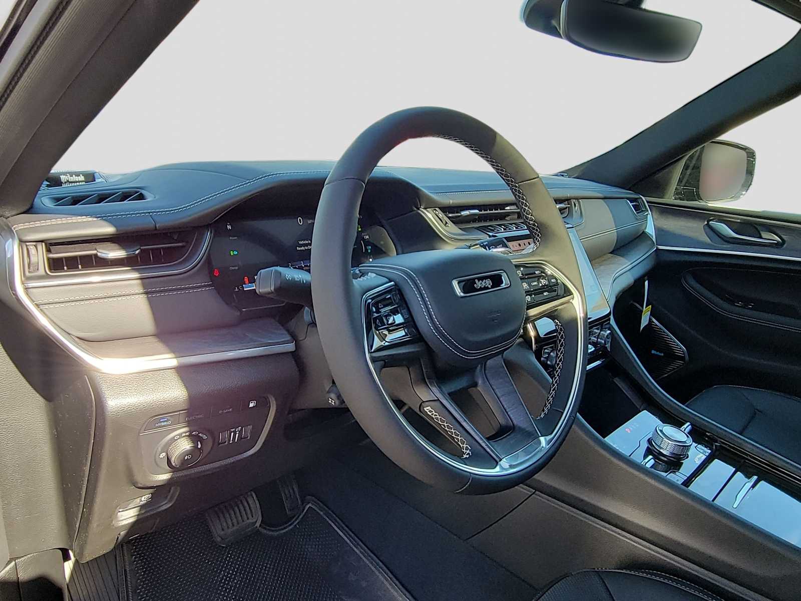 Thumbnail: 2023 Jeep Grand Cherokee - 2