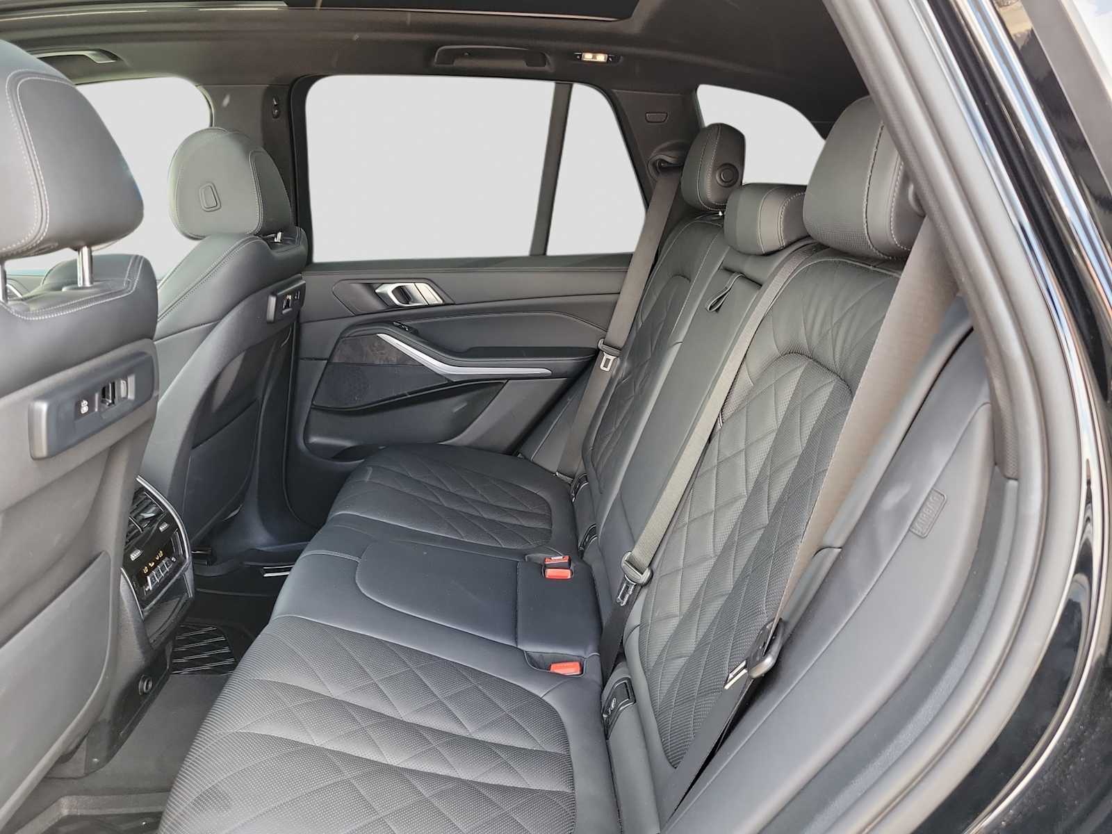 Thumbnail: 2023 BMW X5 - 12