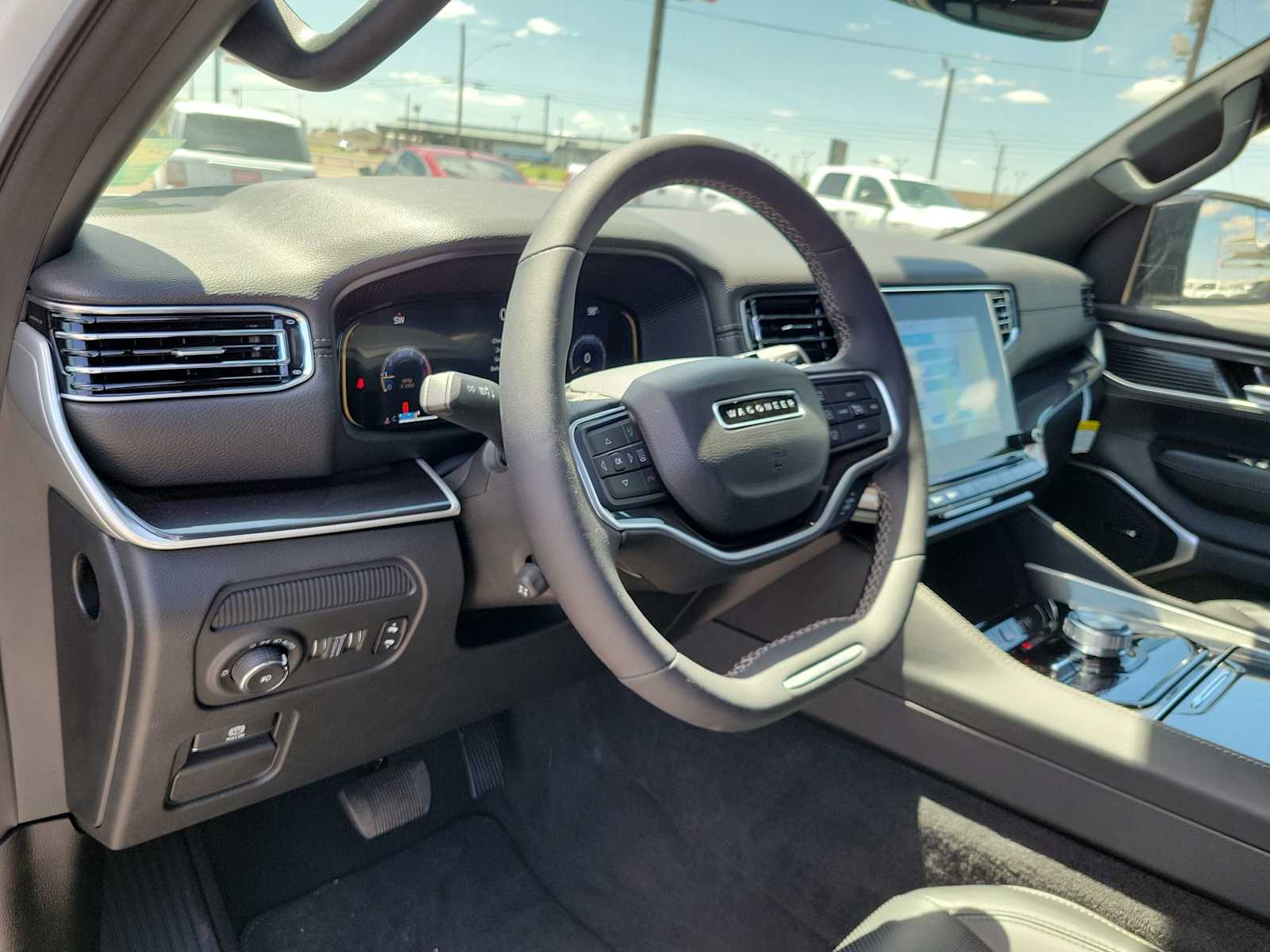 Thumbnail: 2024 Jeep Wagoneer - 2