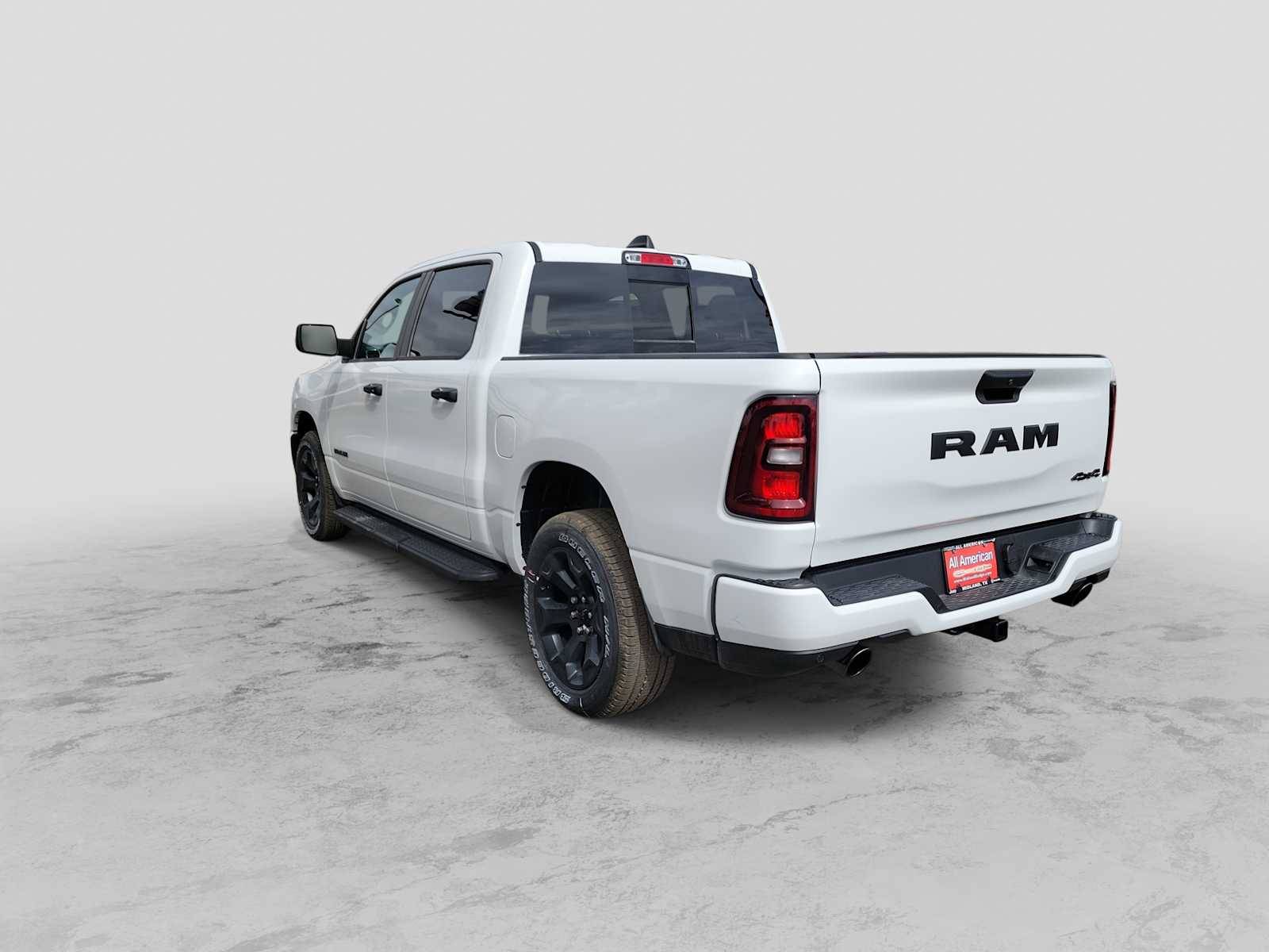 Thumbnail: 2026 RAM 1500 - 4
