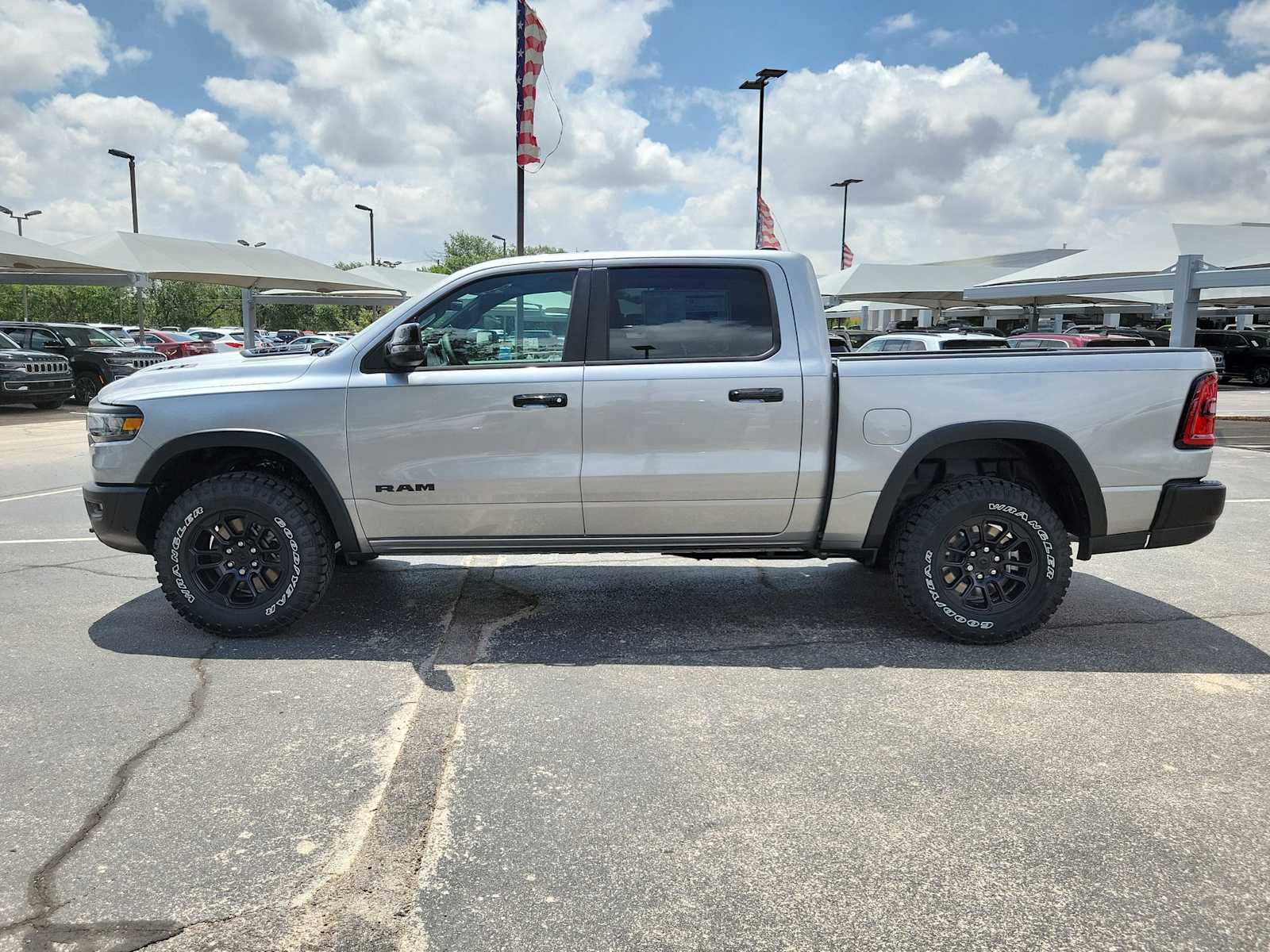 Thumbnail: 2025 RAM 1500 - 3