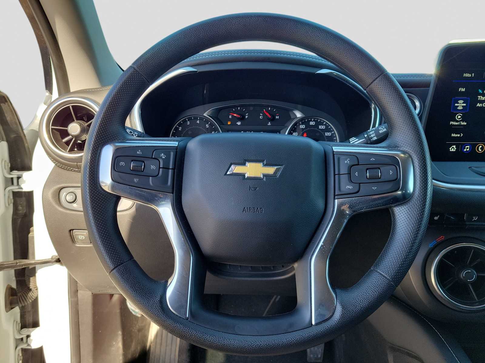 Thumbnail: 2025 Chevrolet Blazer - 15