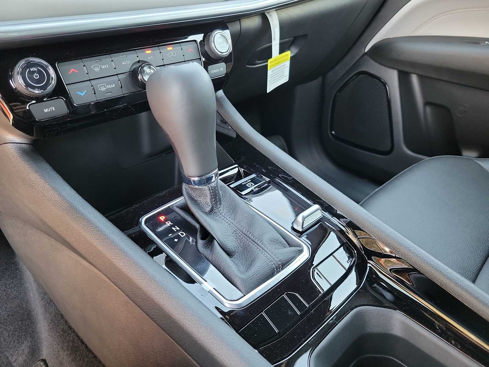 Thumbnail: 2026 Jeep Compass - 17