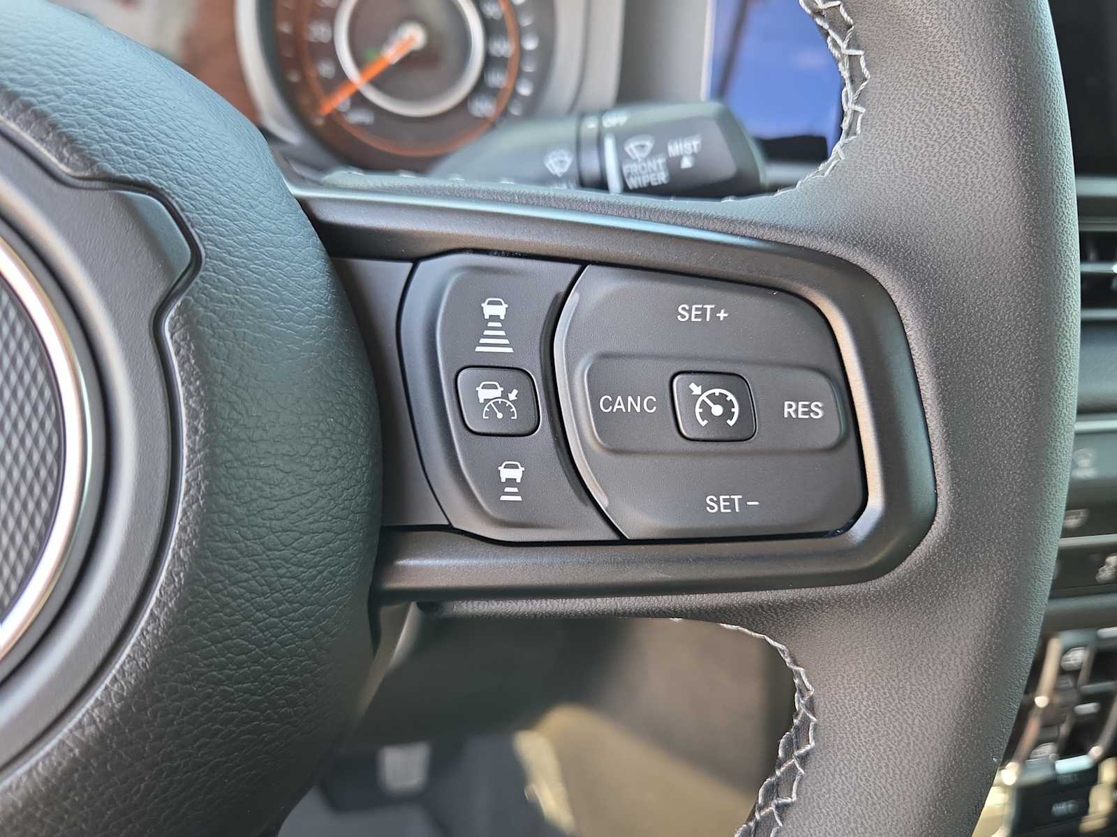 Thumbnail: 2026 Jeep Gladiator - 27