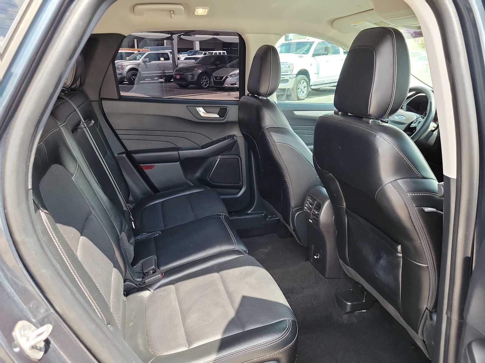 Thumbnail: 2022 Ford Escape - 13