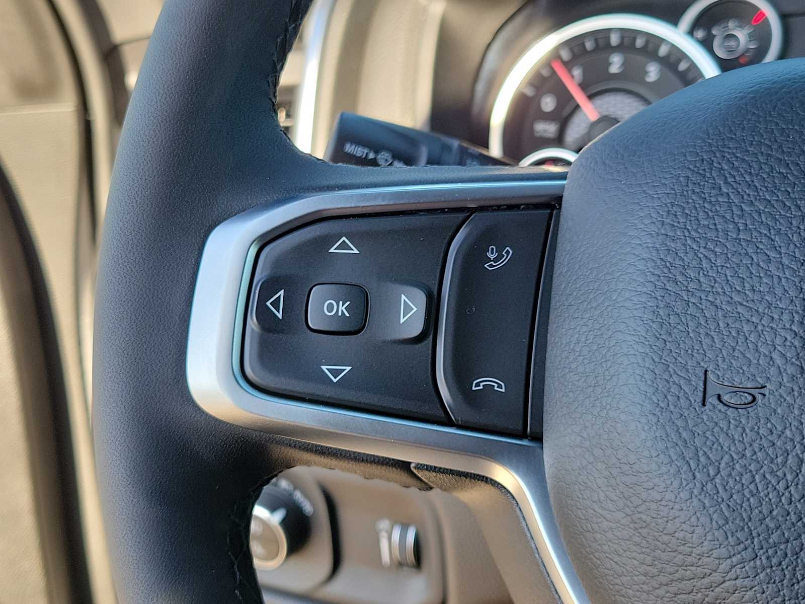 Thumbnail: 2026 RAM 1500 - 19