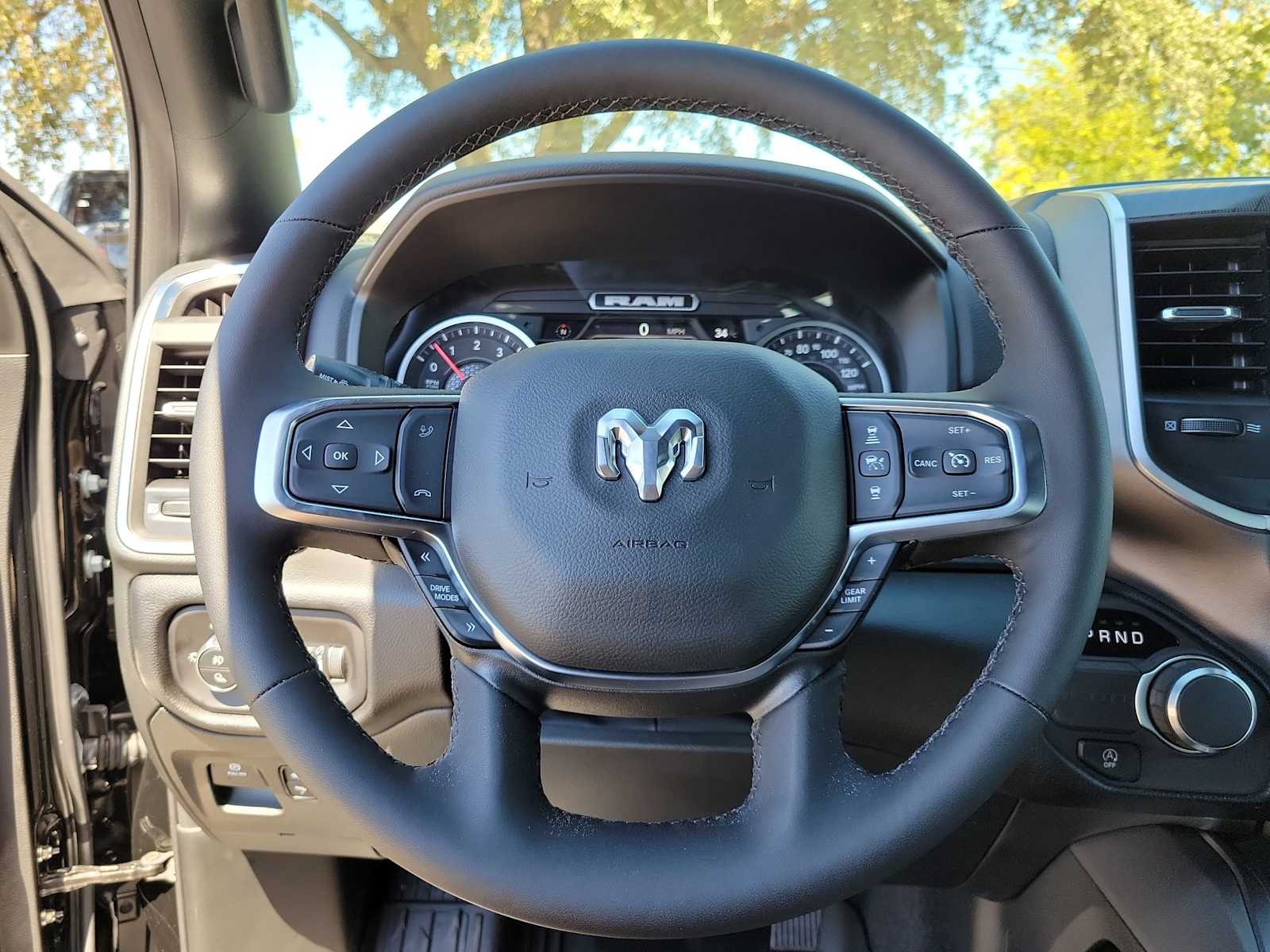 Thumbnail: 2025 RAM 1500 - 15