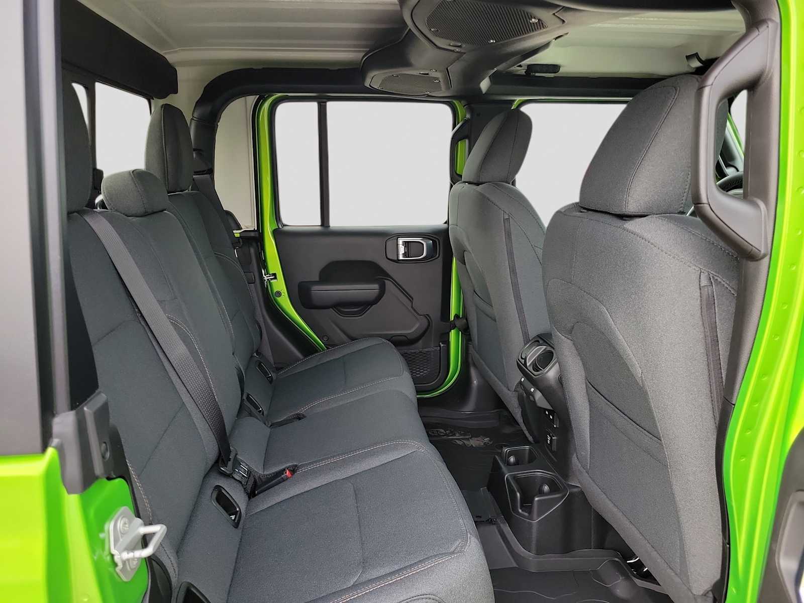 Thumbnail: 2026 Jeep Gladiator - 13