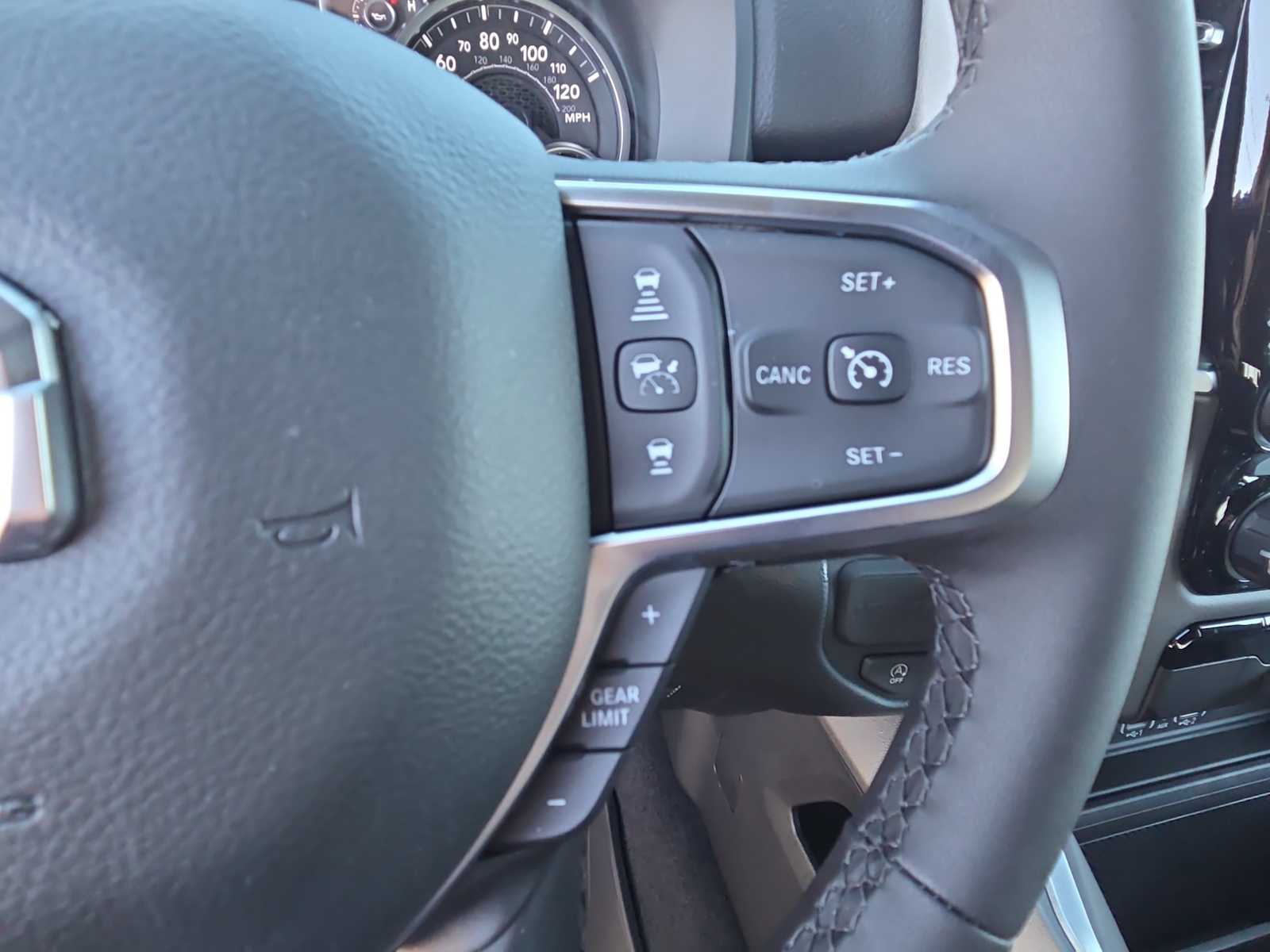 Thumbnail: 2026 RAM 1500 - 19