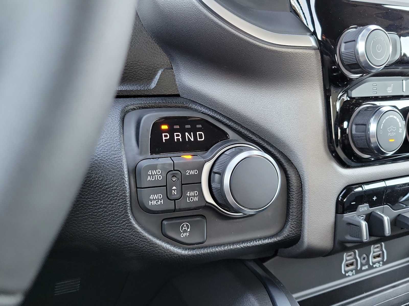 Thumbnail: 2026 RAM 1500 - 7