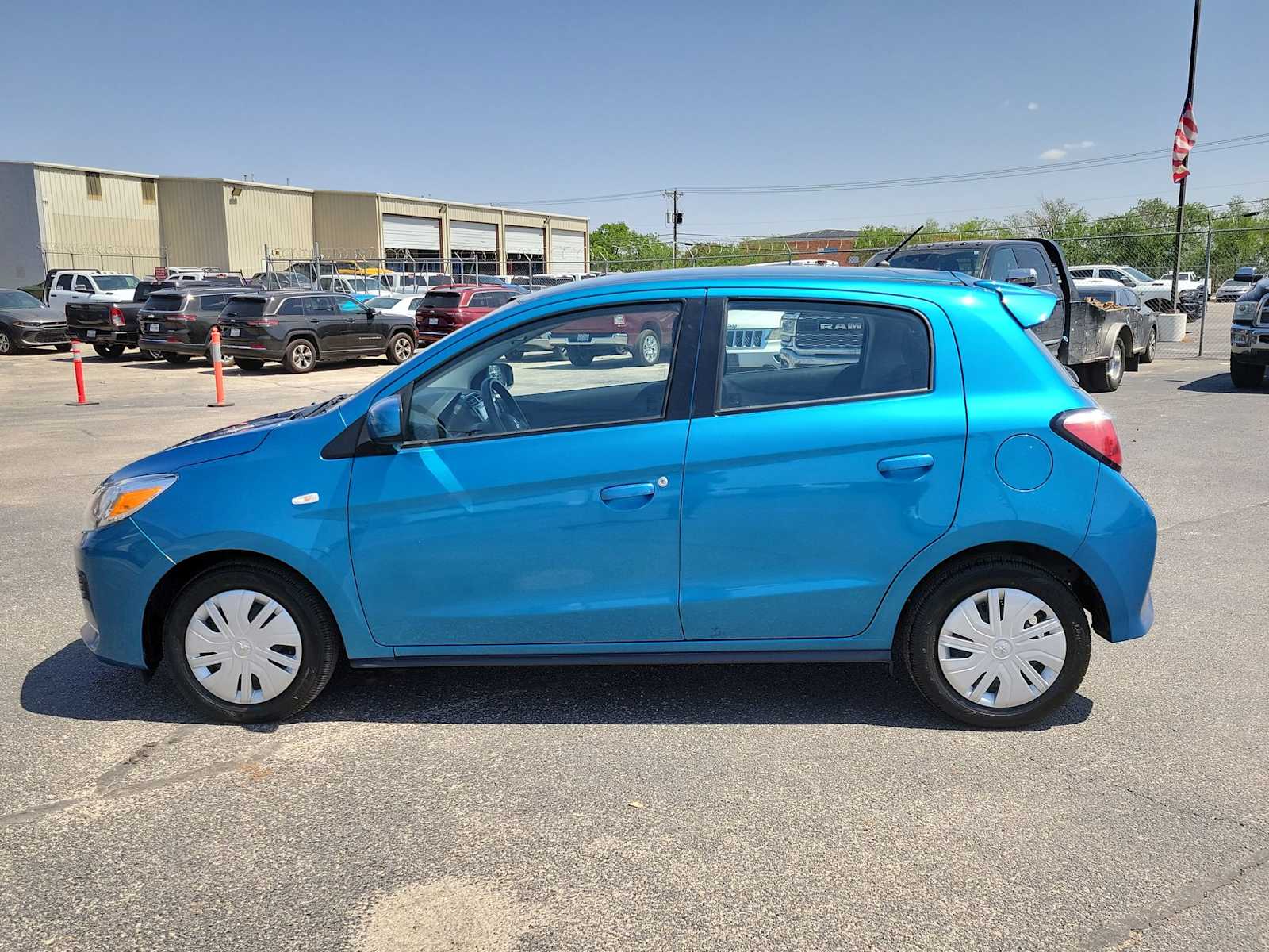 2021 Mitsubishi Mirage ES 3
