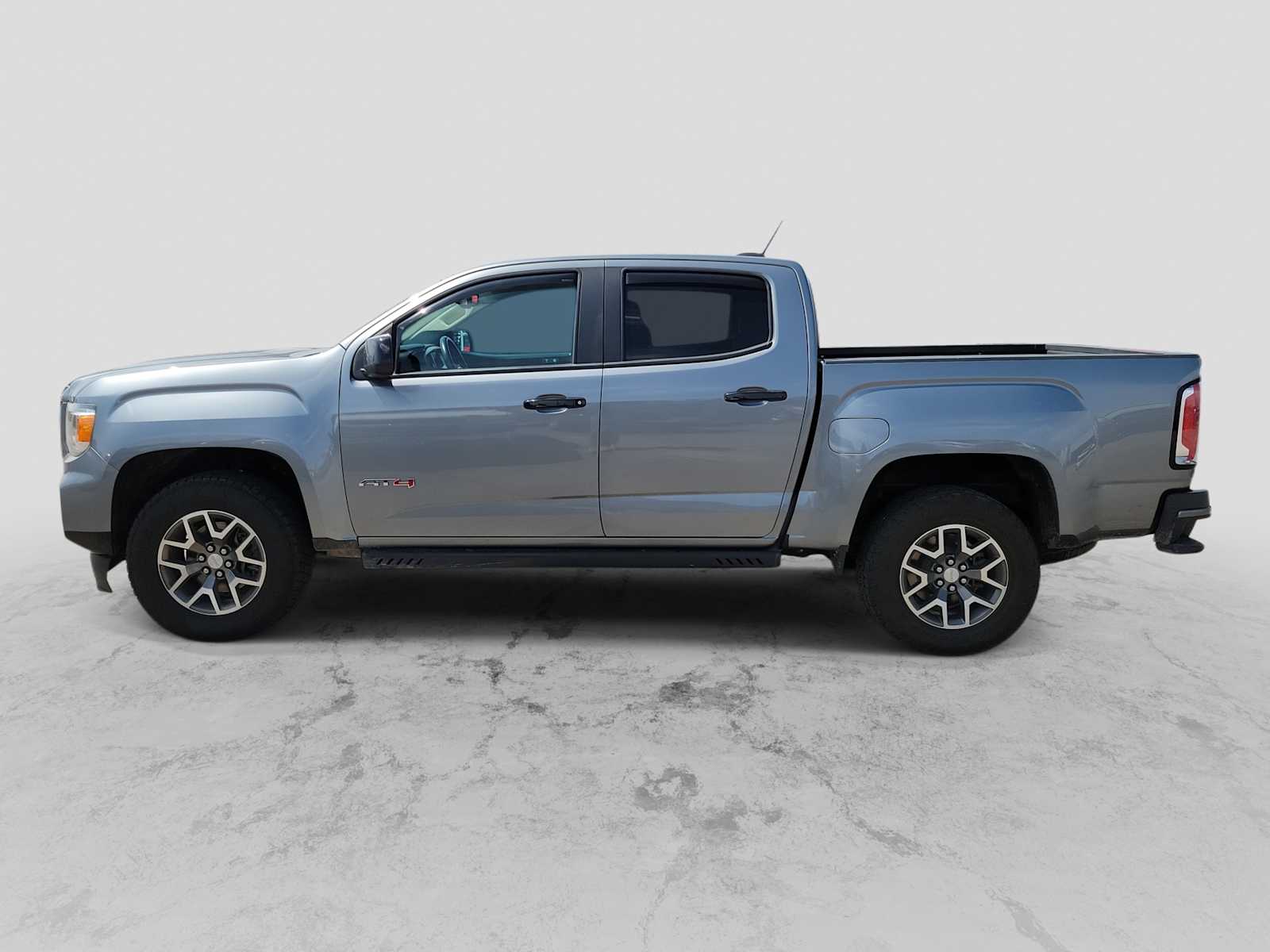 Thumbnail: 2021 GMC Canyon - 3
