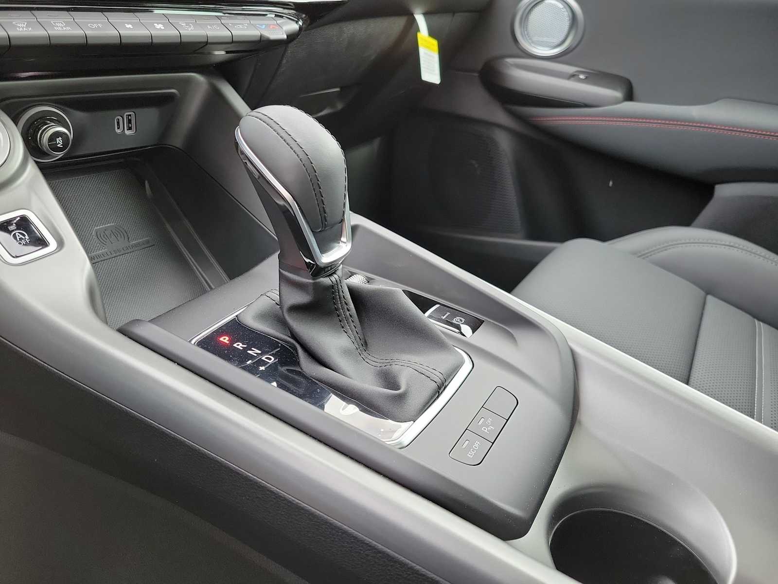 Thumbnail: 2024 Dodge Hornet - 17