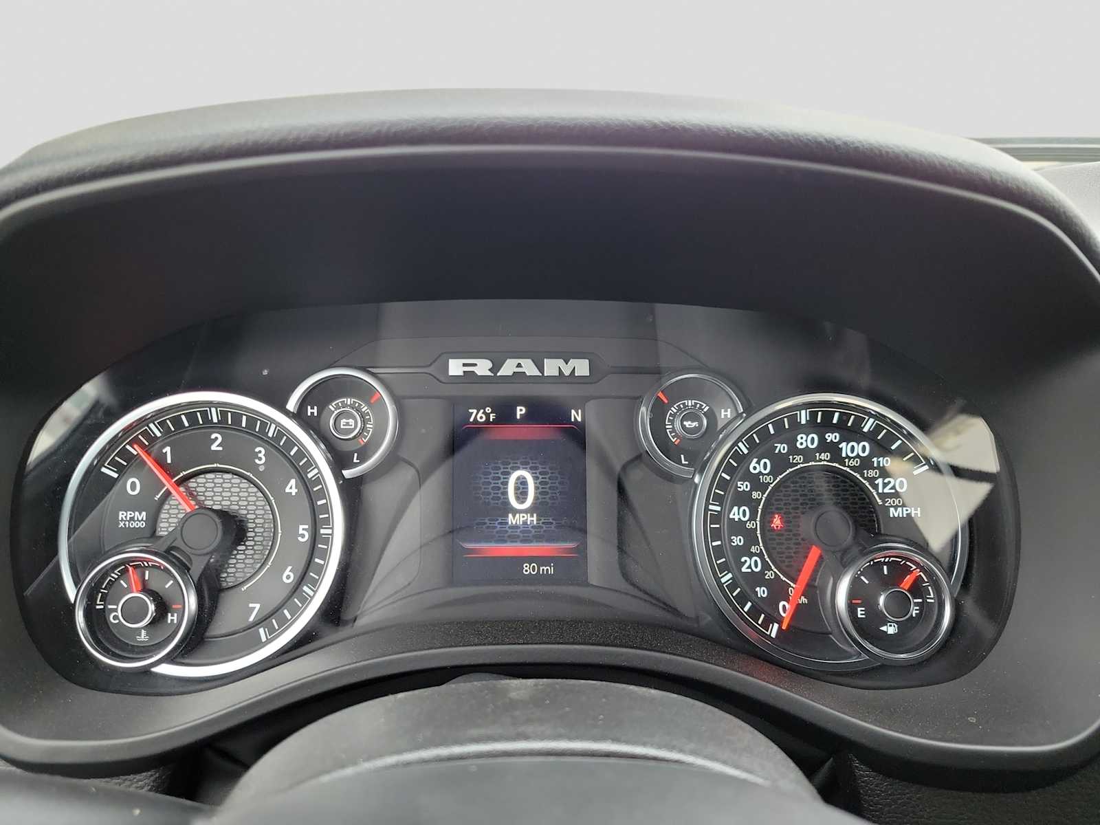 Thumbnail: 2025 RAM 1500 - 18