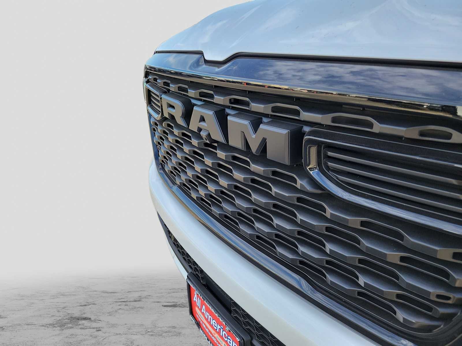 Thumbnail: 2026 RAM 1500 - 9