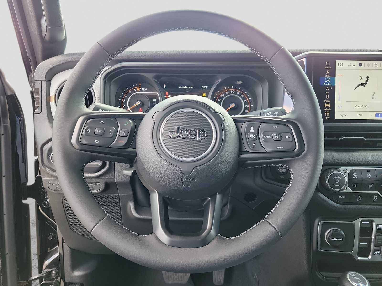 Thumbnail: 2025 Jeep Gladiator - 15