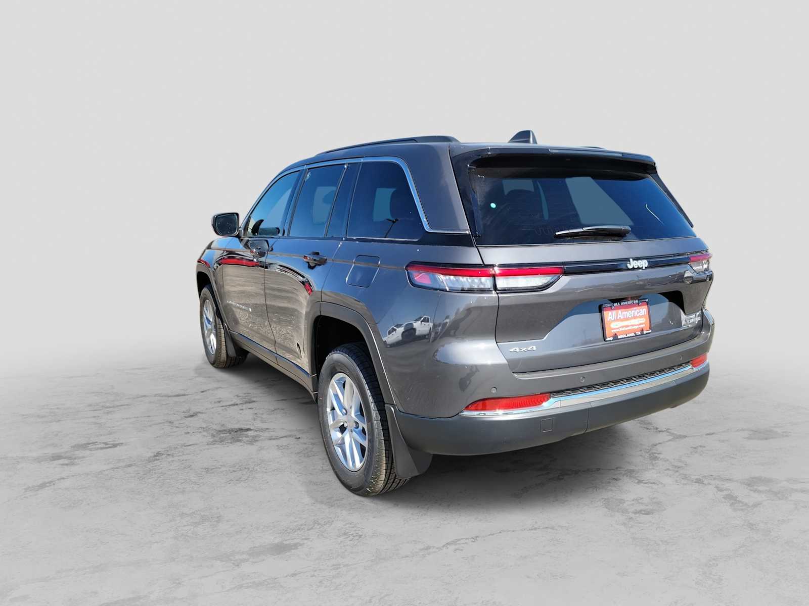 Thumbnail: 2025 Jeep Grand Cherokee - 4