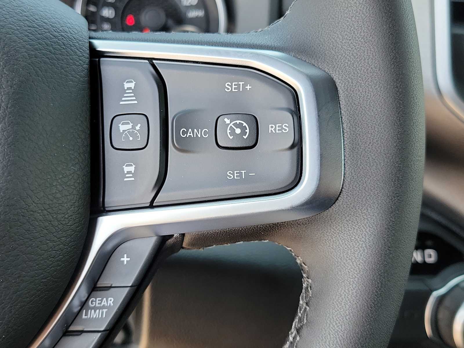 Thumbnail: 2026 RAM 1500 - 19