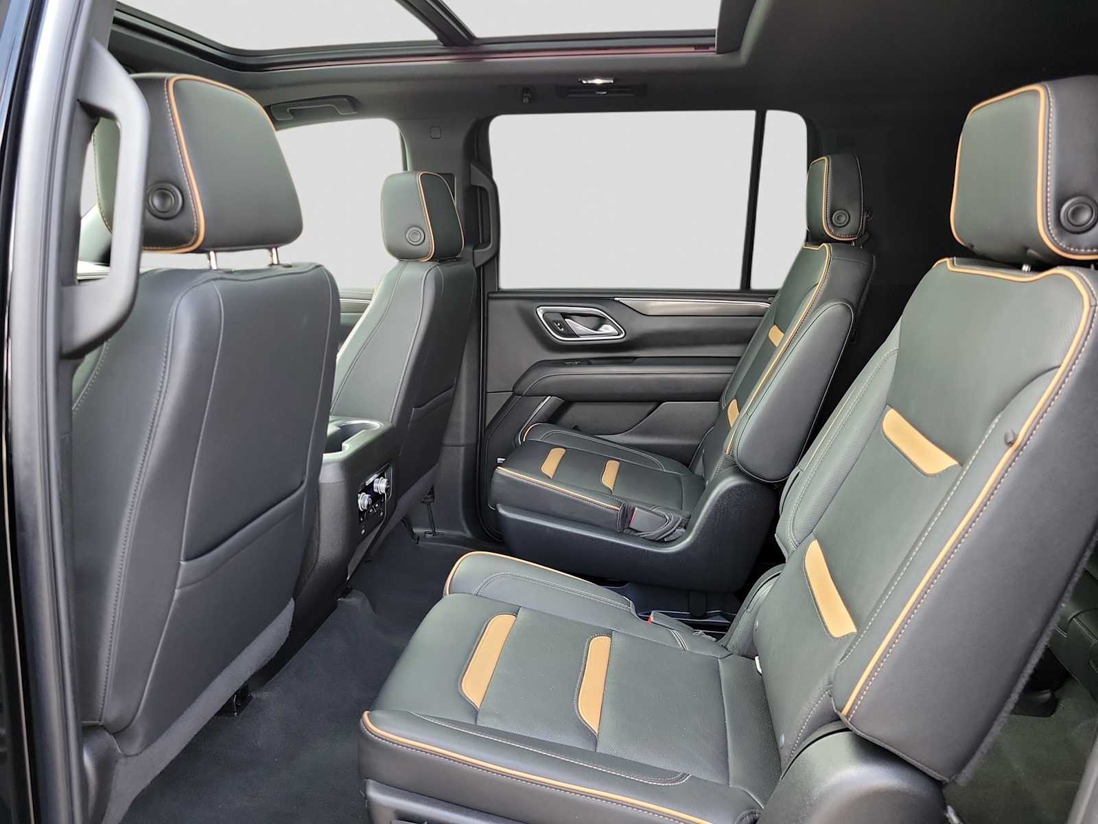 Thumbnail: 2022 GMC Yukon XL - 12