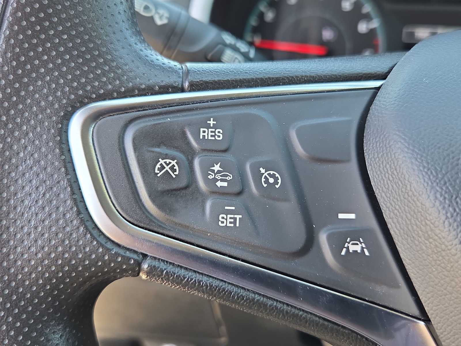 Thumbnail: 2024 Chevrolet Malibu - 19