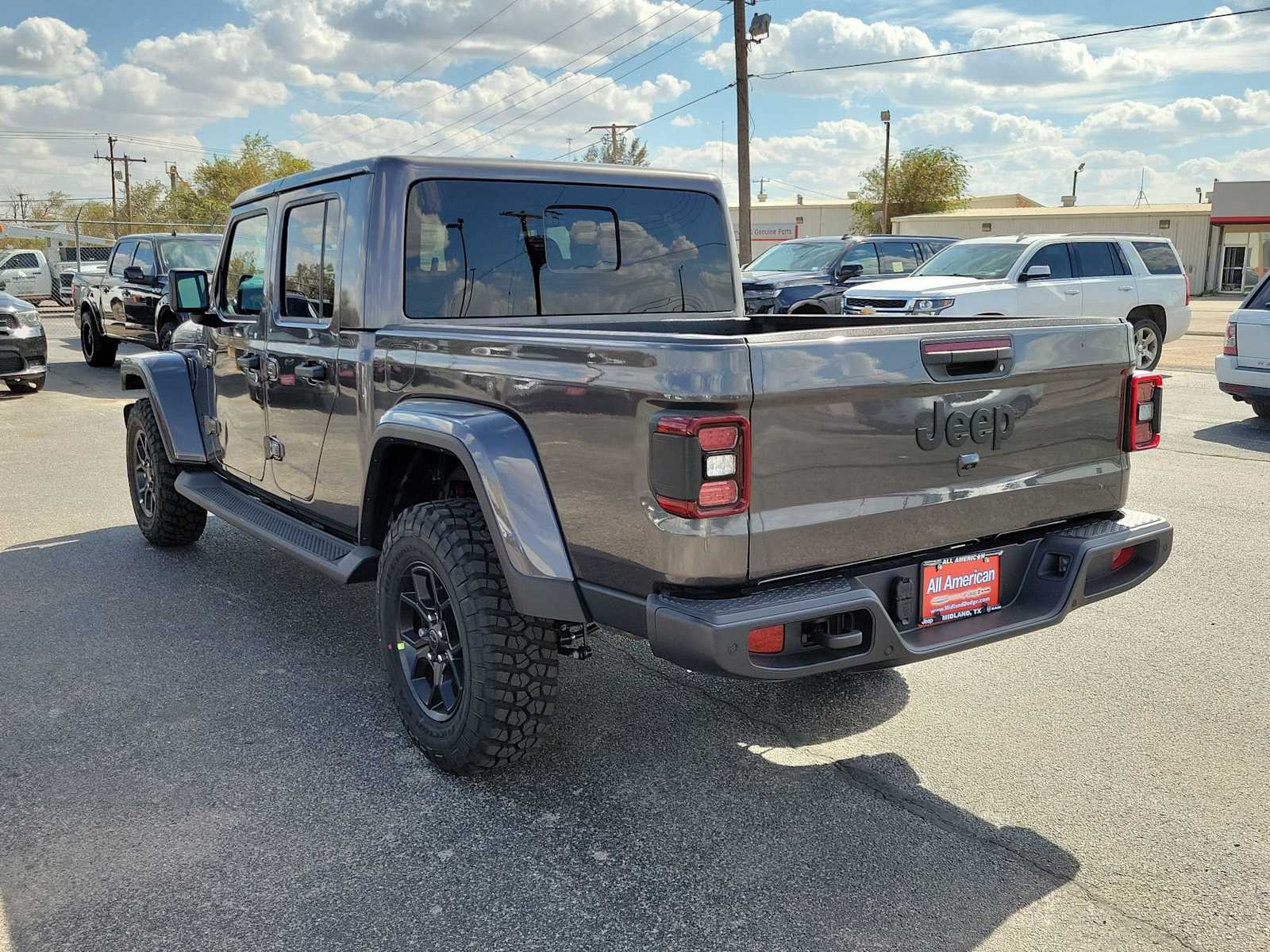 Thumbnail: 2025 Jeep Gladiator - 4