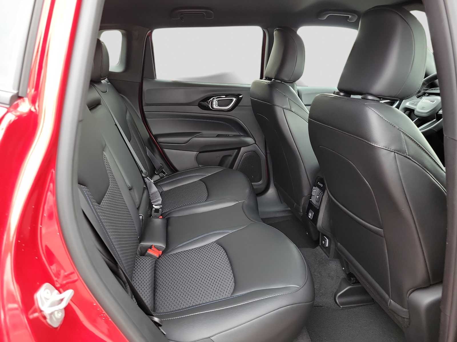 Thumbnail: 2026 Jeep Compass - 13