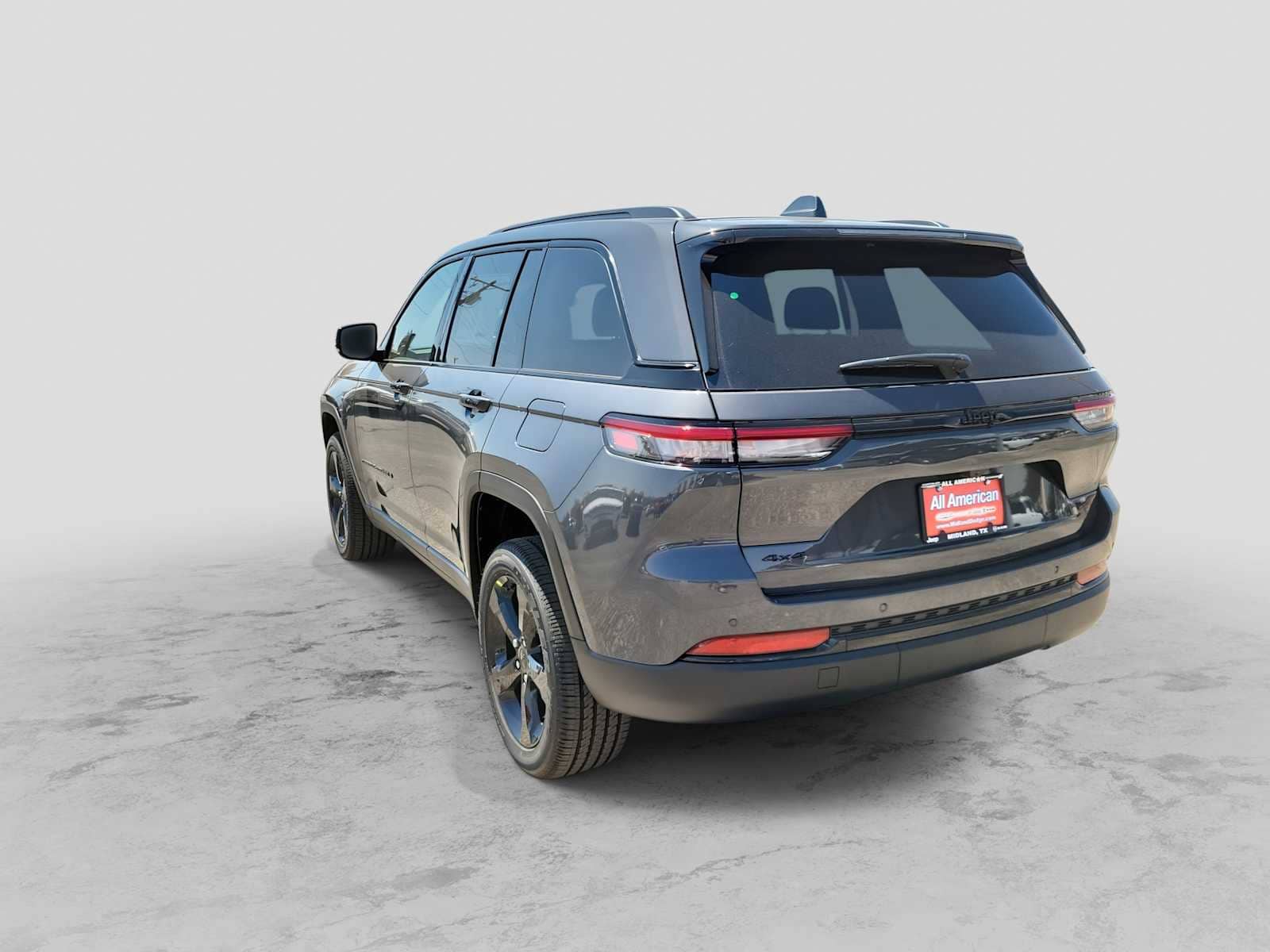 Thumbnail: 2025 Jeep Grand Cherokee - 4