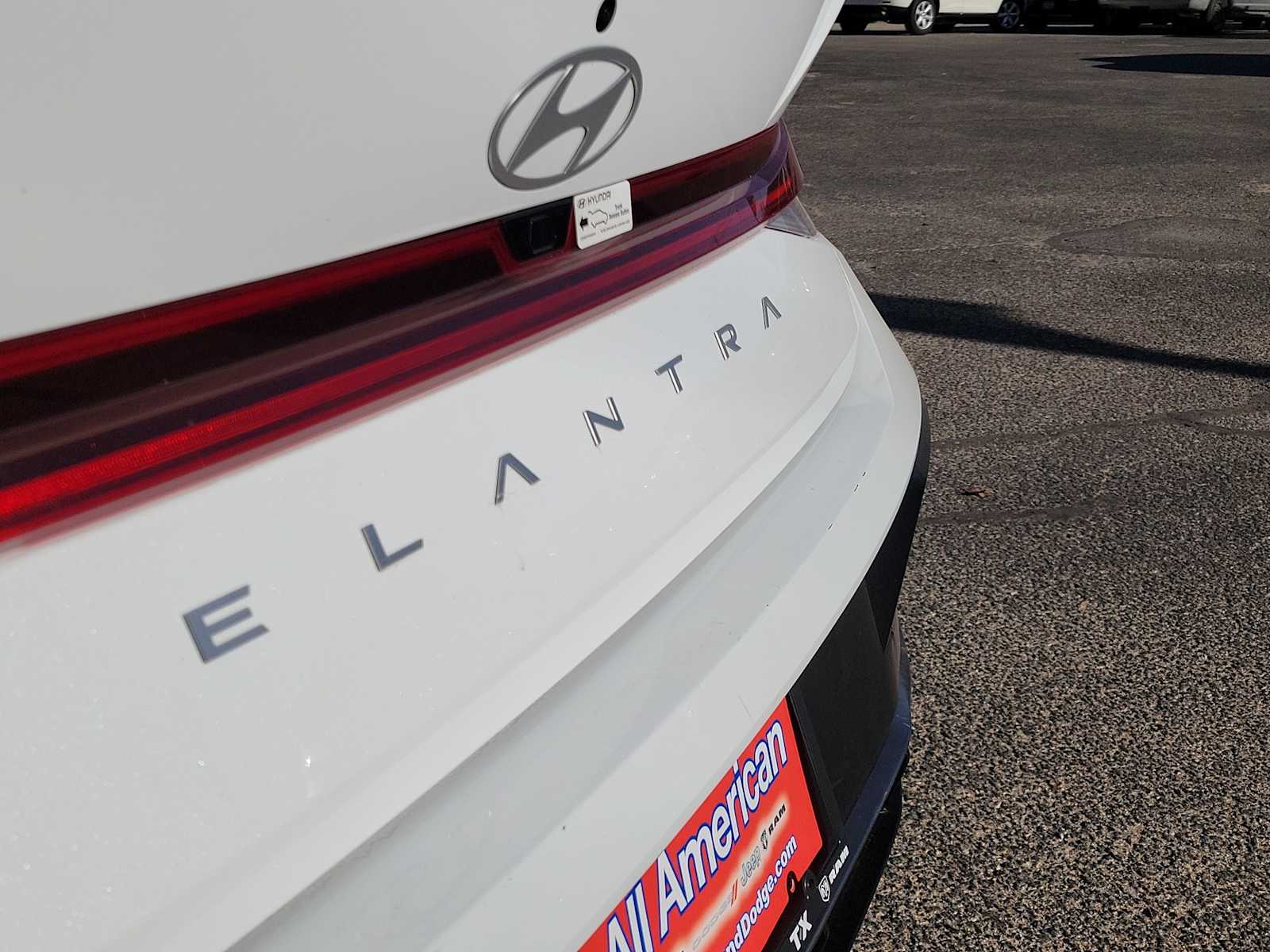 Thumbnail: 2025 Hyundai Elantra - 7