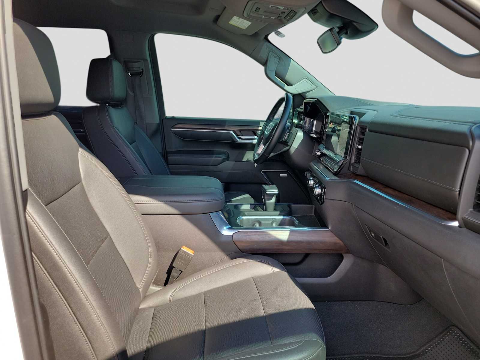 Thumbnail: 2023 GMC Sierra 1500 - 14