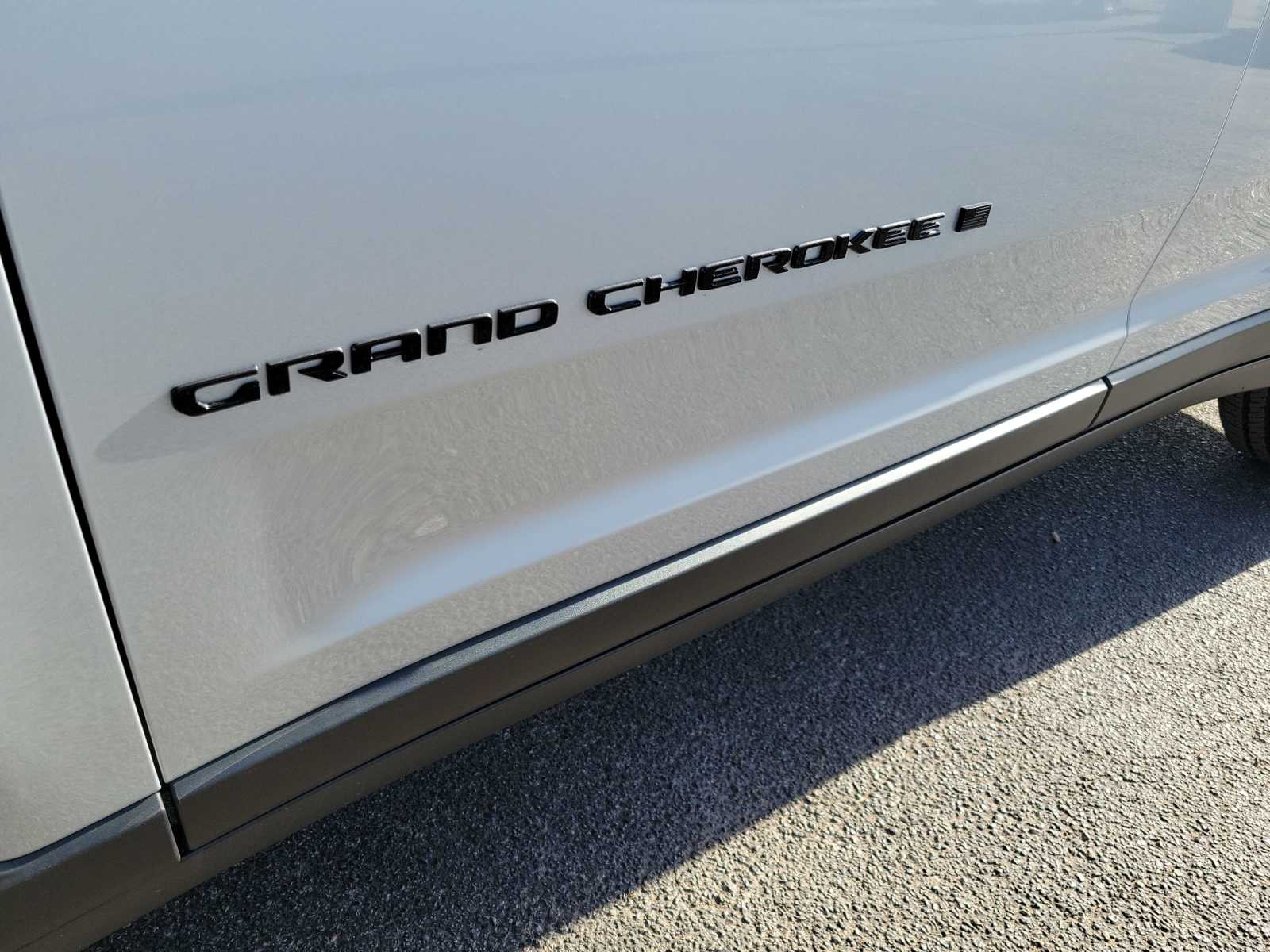 2024 Jeep Grand Cherokee Limited Edition 7