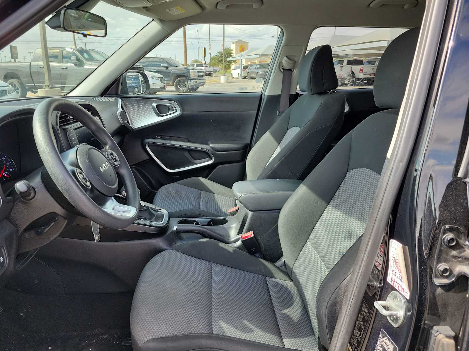 Thumbnail: 2022 Kia Soul - 11